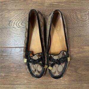 Coach Frieda Classic Brown Loafers 8B